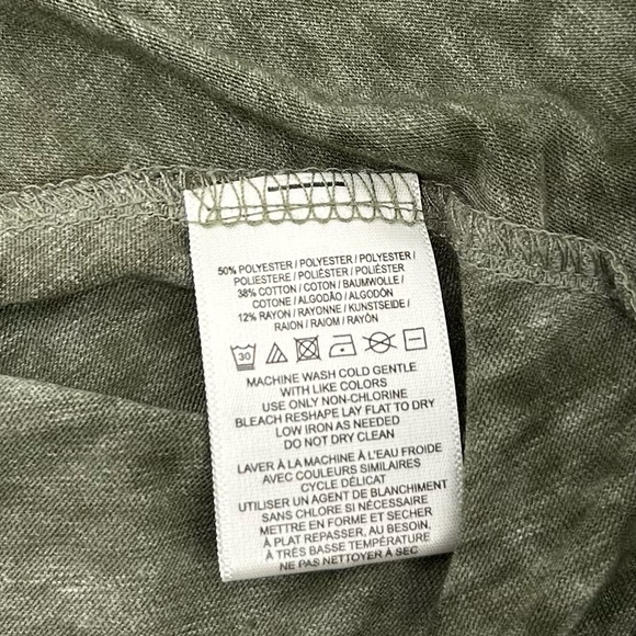 We The Free Green V-Neck Tank Top Size XS - Picture 7 of 7